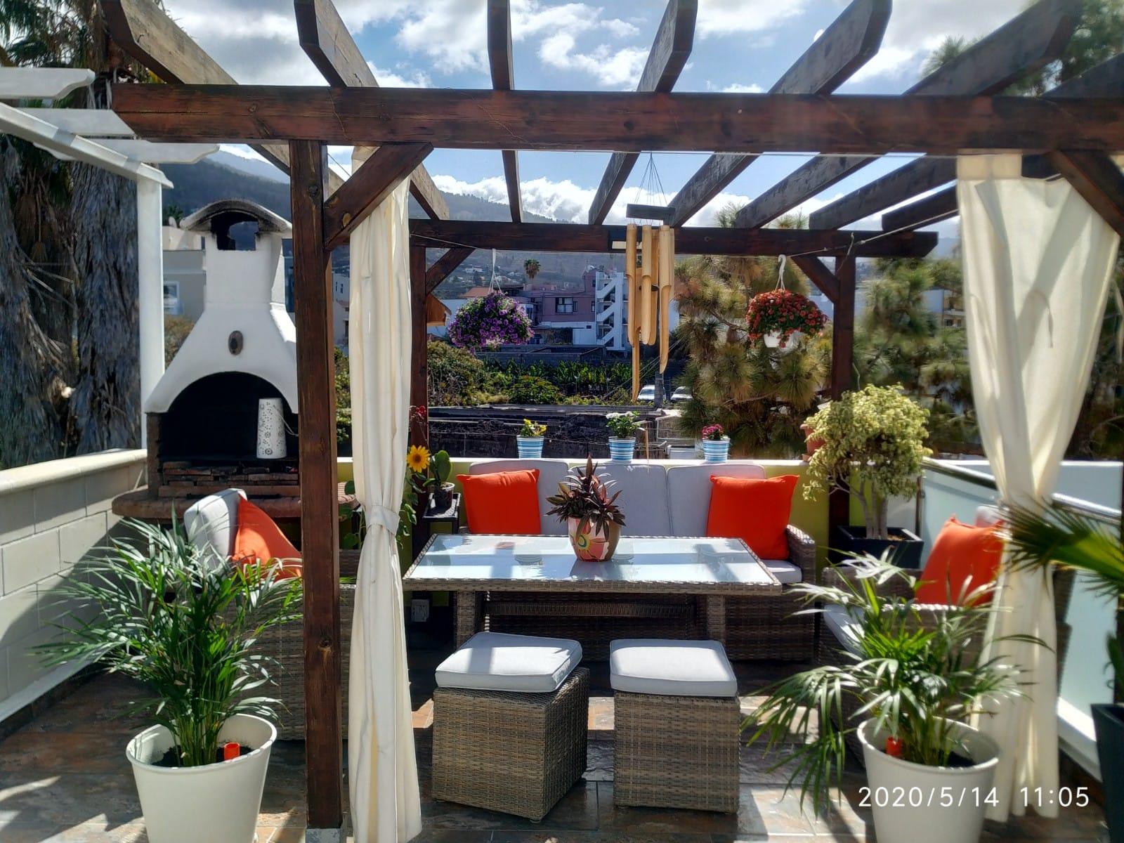 Apartamentos El Patio Los Llanos De Aridane Luaran gambar