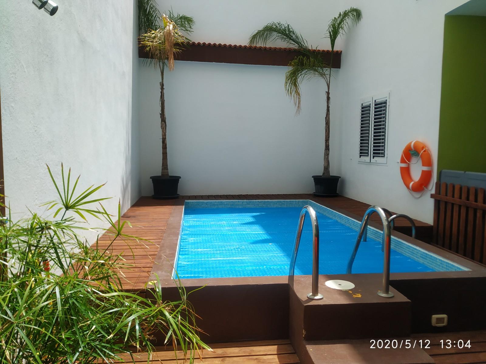 Apartamentos El Patio Los Llanos De Aridane Luaran gambar