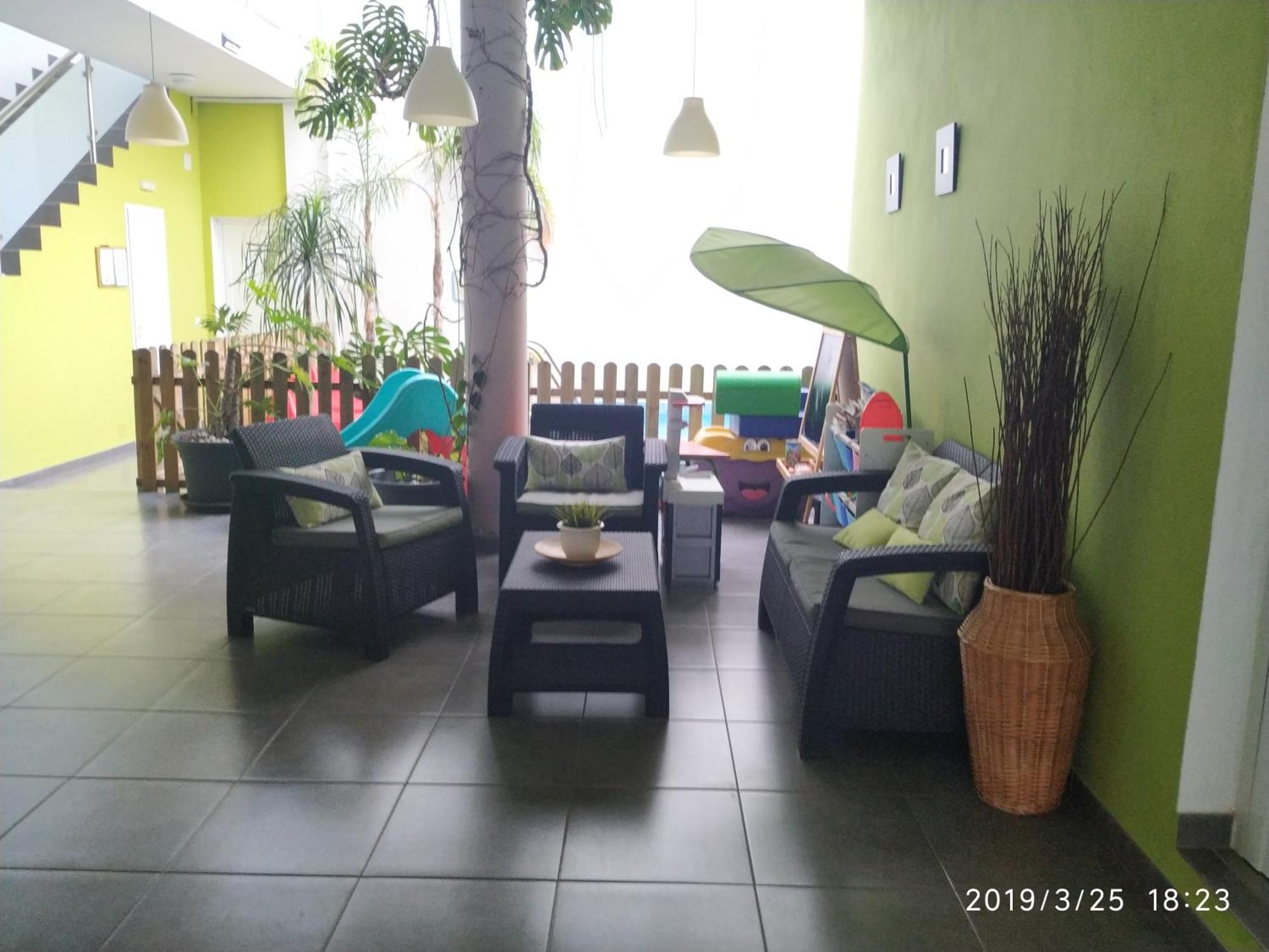 Apartamentos El Patio Los Llanos De Aridane Luaran gambar
