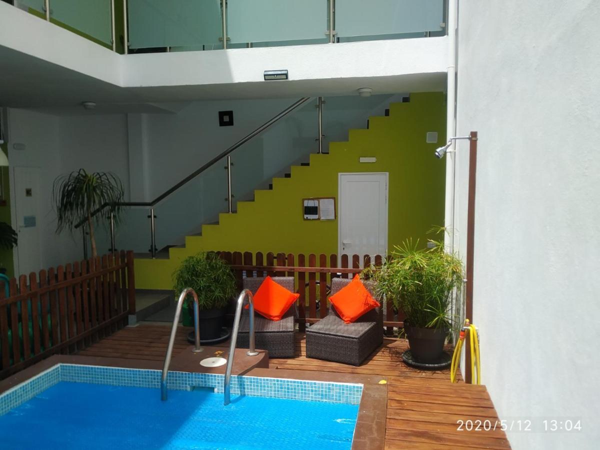 Apartamentos El Patio Los Llanos De Aridane Luaran gambar