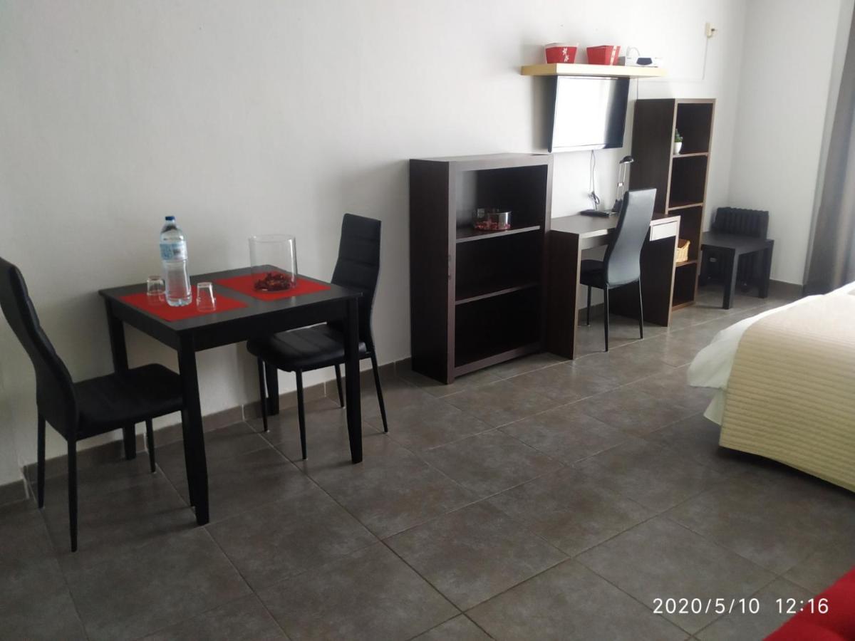 Apartamentos El Patio Los Llanos De Aridane Luaran gambar