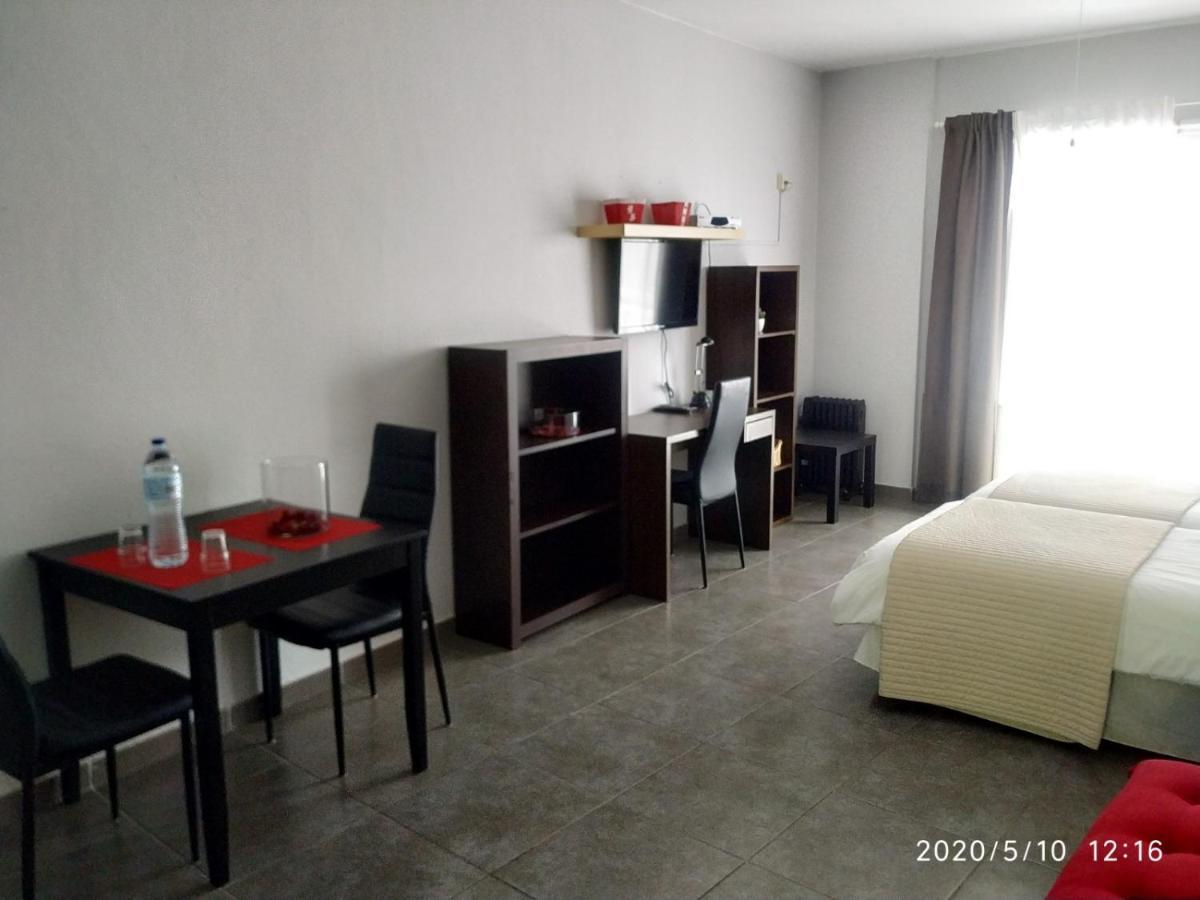 Apartamentos El Patio Los Llanos De Aridane Luaran gambar